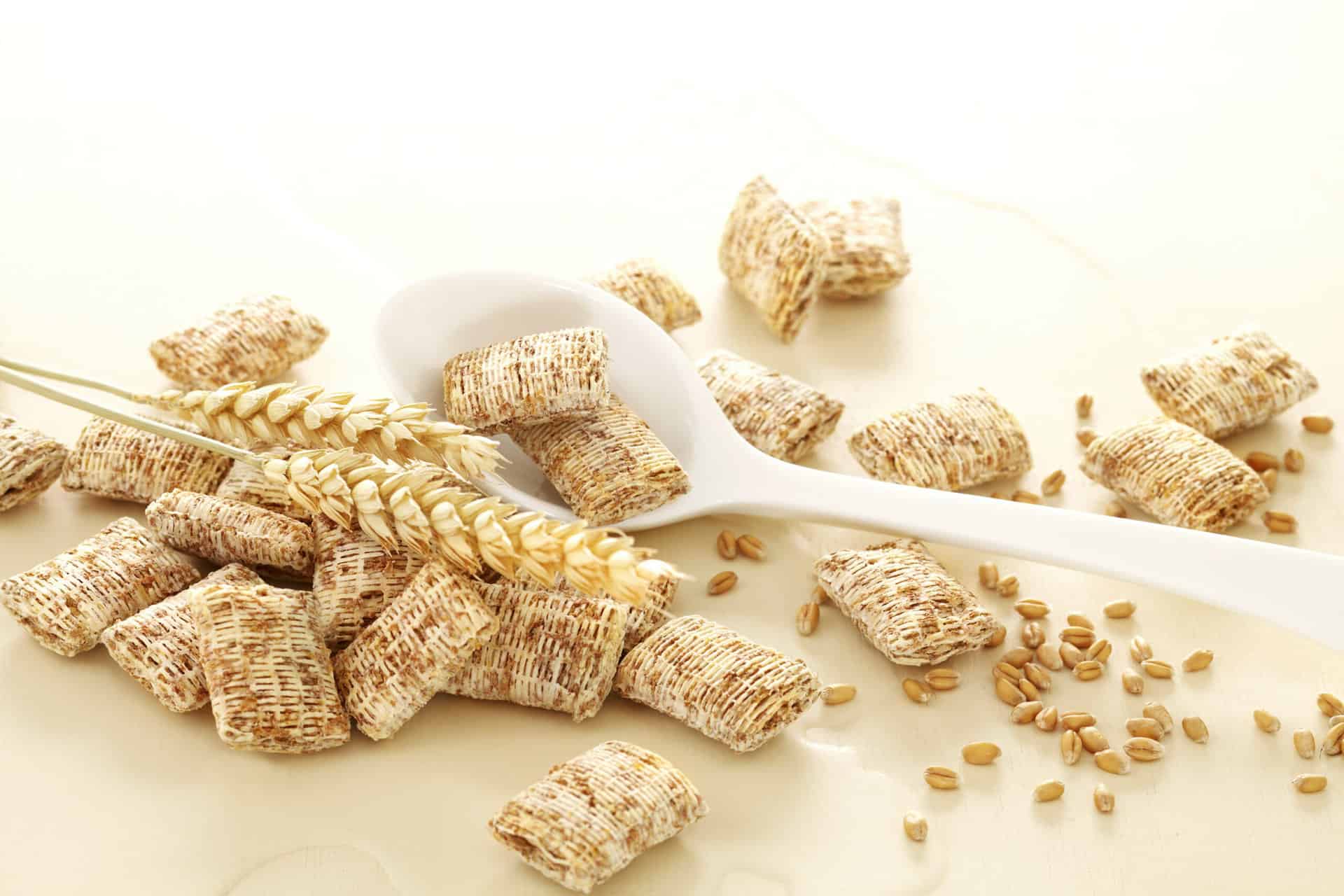 Getreide Cerealien mit Löffel